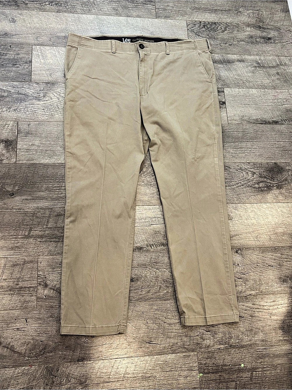 Lee Extreme Motion Relaxed Taper Pants Relaxed Taper Chino Pants Waist 46 x 32